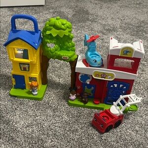 Little People Fisher Price Animal Rescue Playset firetruck helicopter dog people